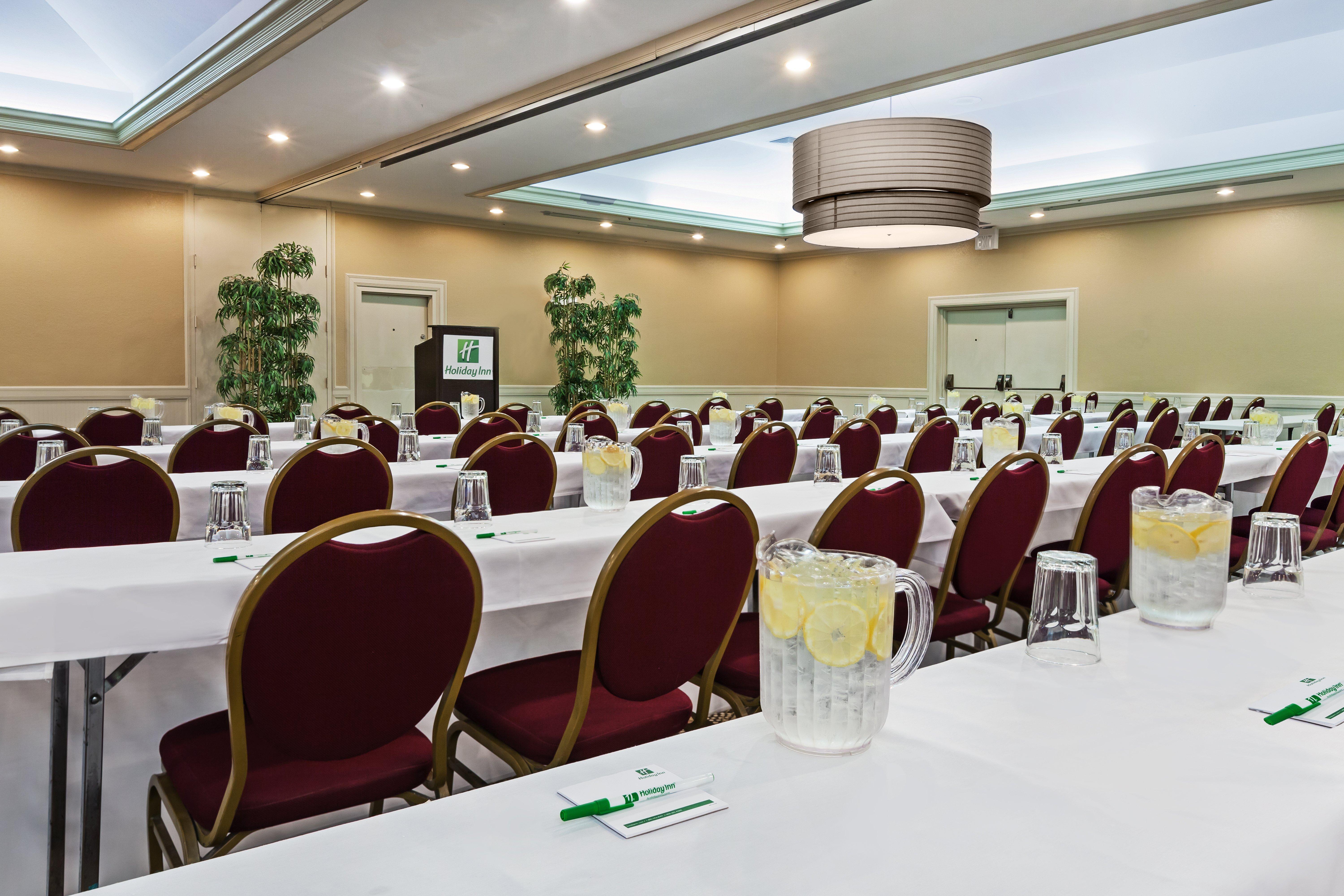Holiday Inn Tyler - Conference Center By Ihg Экстерьер фото
