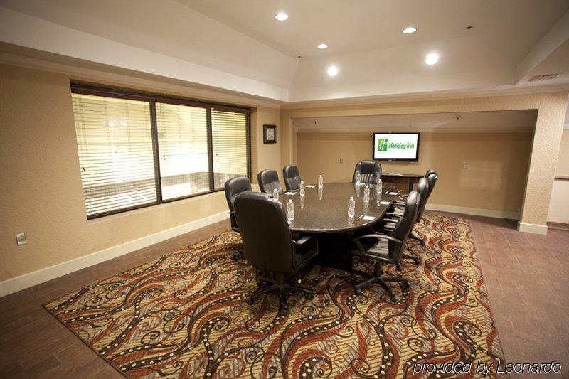Holiday Inn Tyler - Conference Center By Ihg Удобства фото